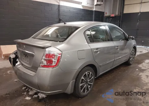 2012 Nissan Sentra 2.0 S z USA, uszkodzony, nr VIN 3N1AB6AP7CL771949